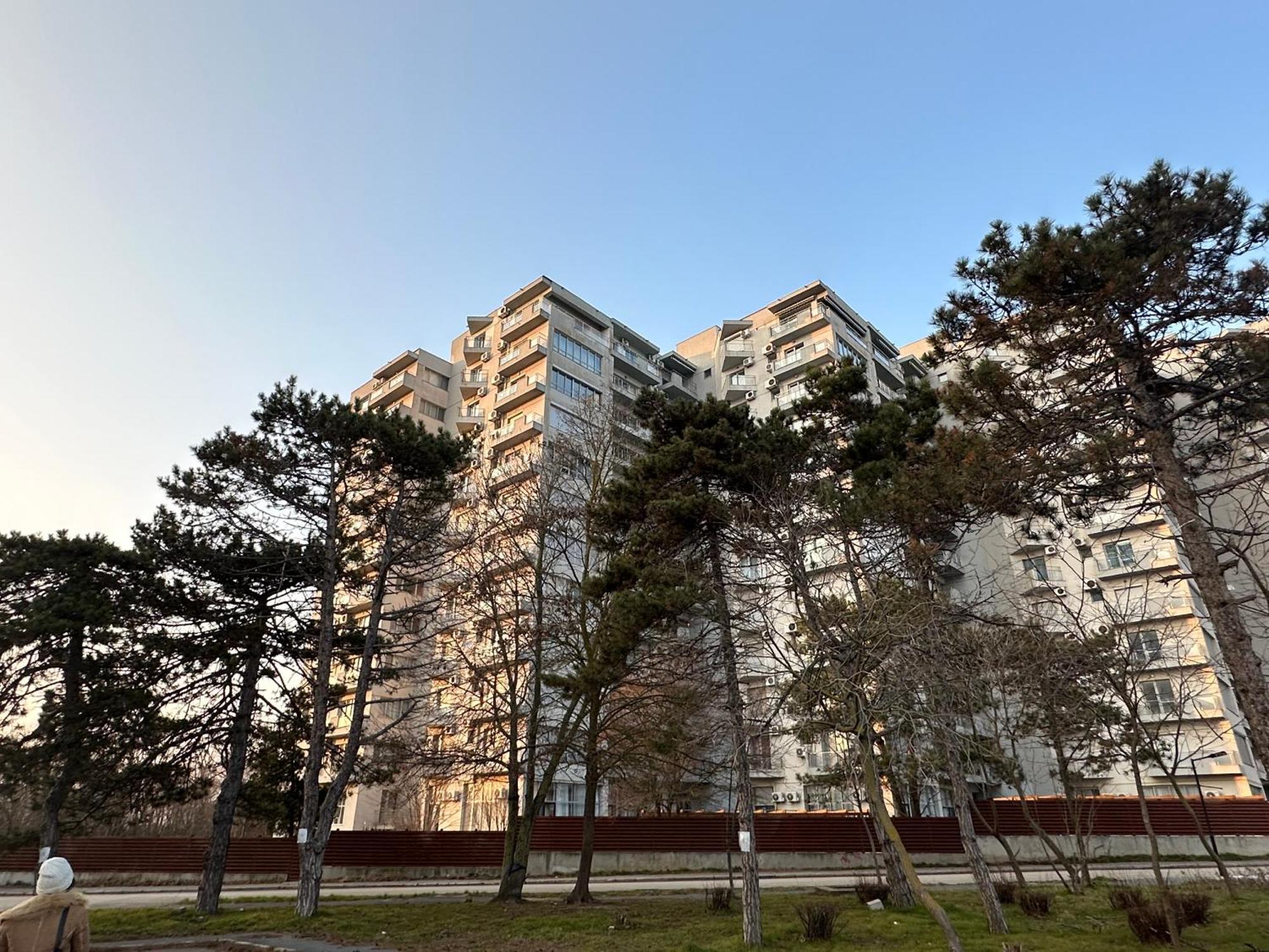 Apartment Happiness By Nicole Jutka, Visual Artist Olimp Exteriör bild
